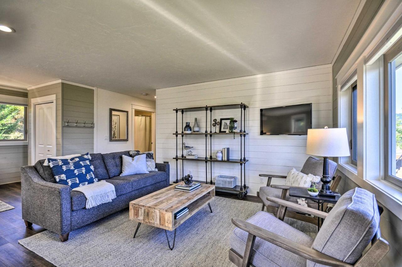Scenic Studio With Loft And View Of The Columbia River Carson Exteriör bild